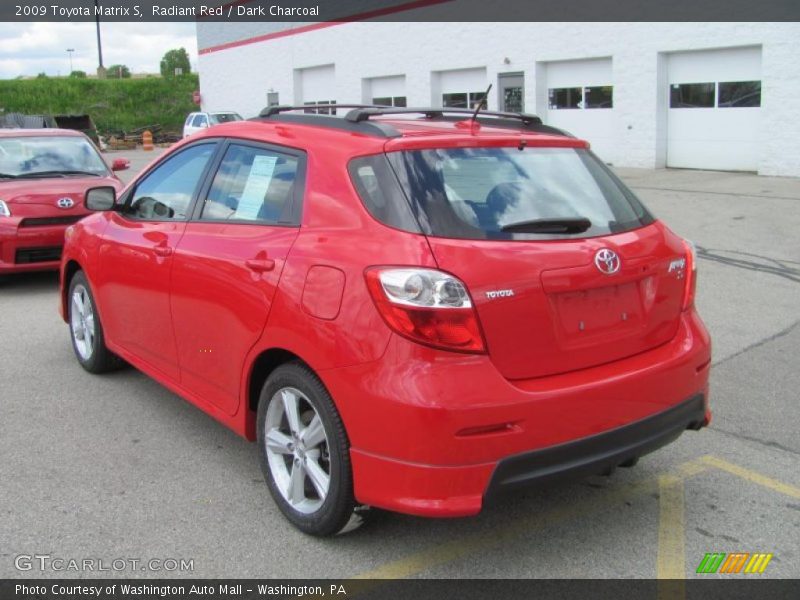 Radiant Red / Dark Charcoal 2009 Toyota Matrix S