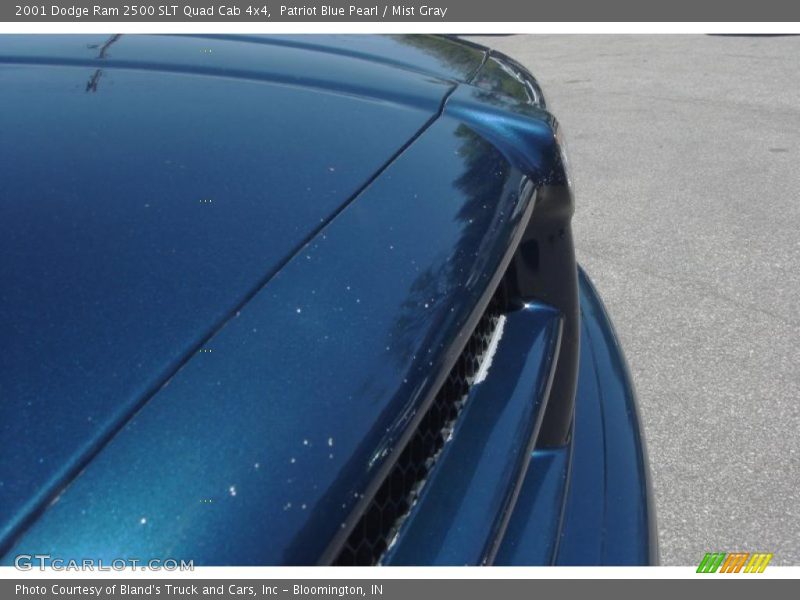 Patriot Blue Pearl / Mist Gray 2001 Dodge Ram 2500 SLT Quad Cab 4x4