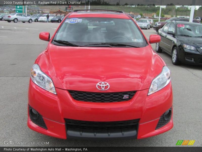 Radiant Red / Dark Charcoal 2009 Toyota Matrix S
