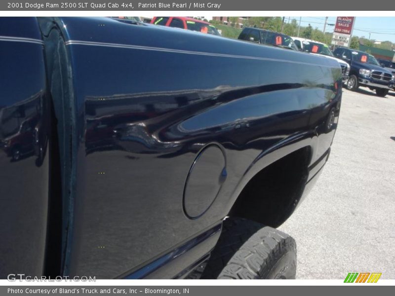 Patriot Blue Pearl / Mist Gray 2001 Dodge Ram 2500 SLT Quad Cab 4x4