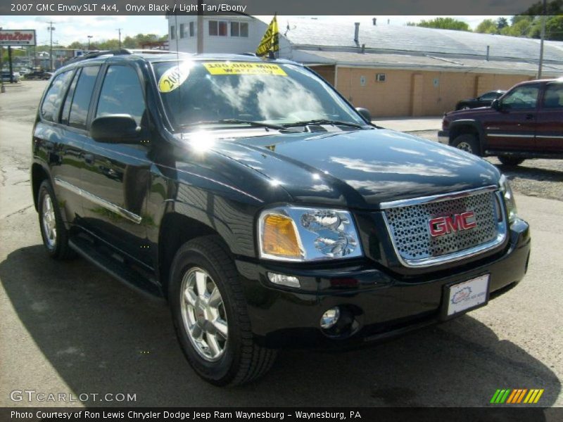 Onyx Black / Light Tan/Ebony 2007 GMC Envoy SLT 4x4