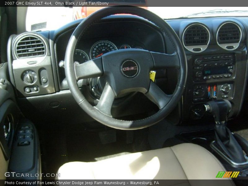 Onyx Black / Light Tan/Ebony 2007 GMC Envoy SLT 4x4