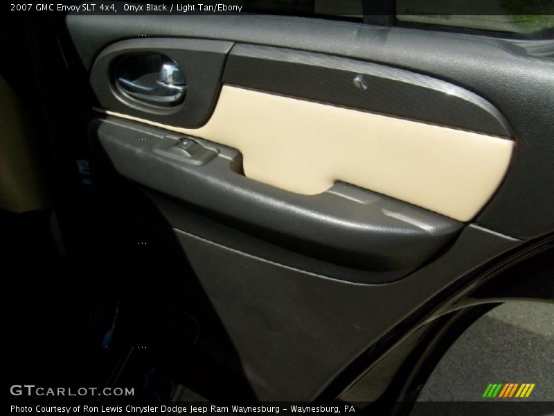 Onyx Black / Light Tan/Ebony 2007 GMC Envoy SLT 4x4