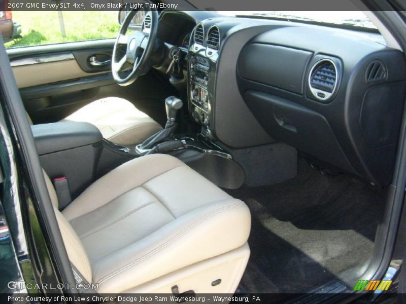 Onyx Black / Light Tan/Ebony 2007 GMC Envoy SLT 4x4