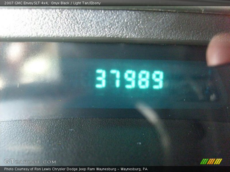 Onyx Black / Light Tan/Ebony 2007 GMC Envoy SLT 4x4