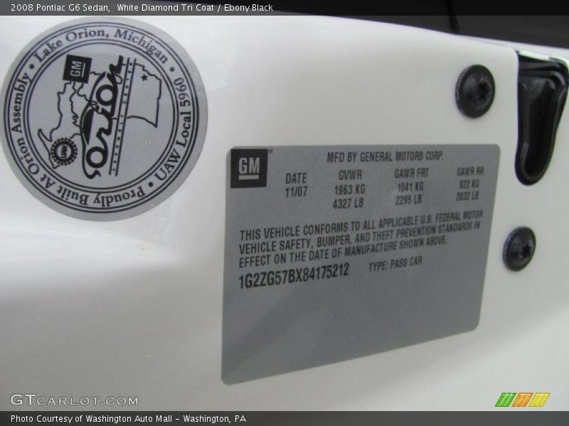 White Diamond Tri Coat / Ebony Black 2008 Pontiac G6 Sedan