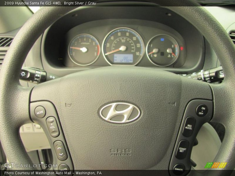 Bright Silver / Gray 2009 Hyundai Santa Fe GLS 4WD