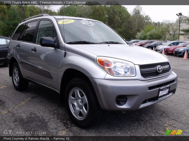 Titanium Metallic / Dark Charcoal 2005 Toyota RAV4 4WD