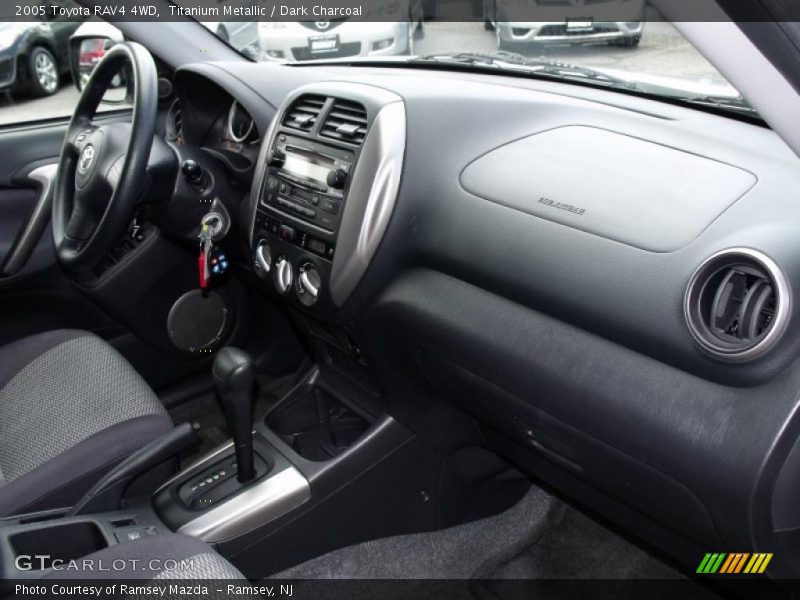 Titanium Metallic / Dark Charcoal 2005 Toyota RAV4 4WD