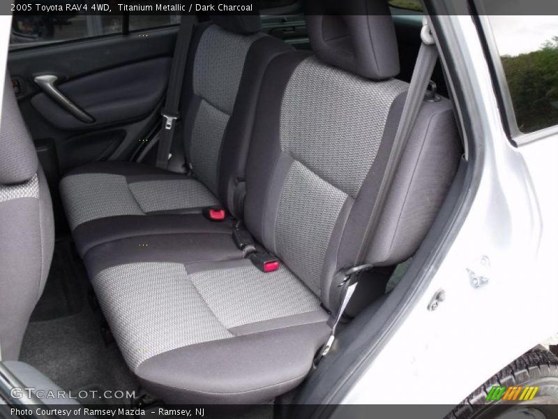 Titanium Metallic / Dark Charcoal 2005 Toyota RAV4 4WD