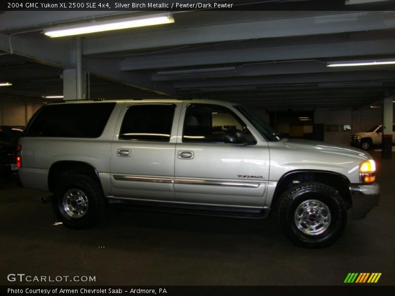 Silver Birch Metallic / Pewter/Dark Pewter 2004 GMC Yukon XL 2500 SLE 4x4
