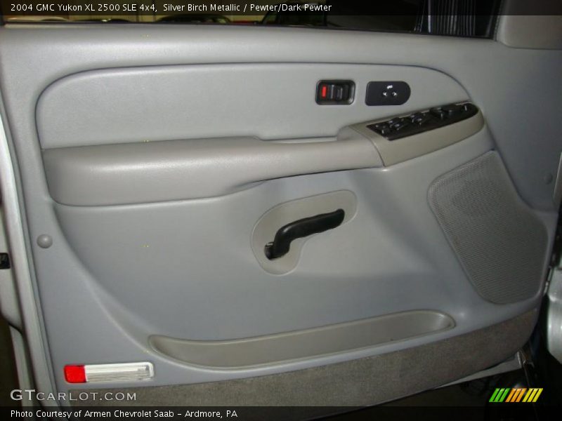 Silver Birch Metallic / Pewter/Dark Pewter 2004 GMC Yukon XL 2500 SLE 4x4