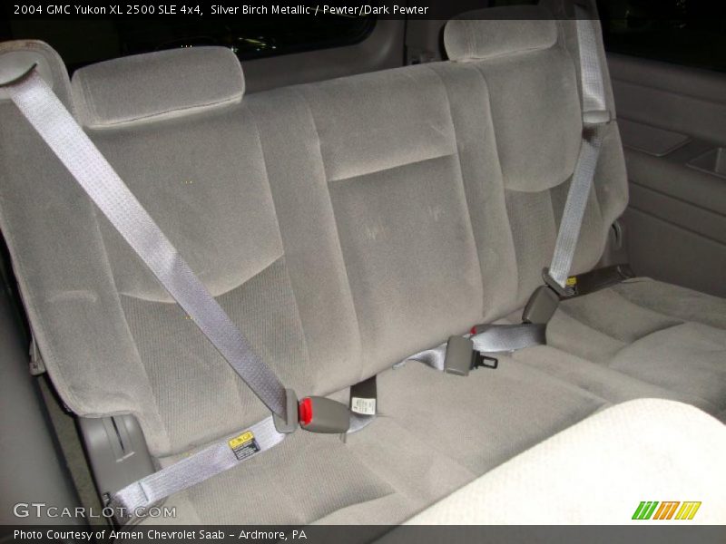 Silver Birch Metallic / Pewter/Dark Pewter 2004 GMC Yukon XL 2500 SLE 4x4