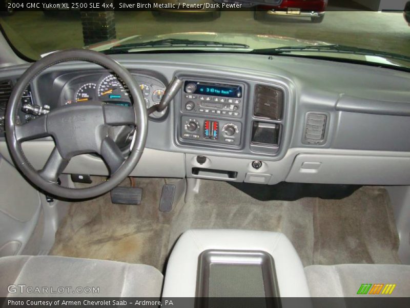 Silver Birch Metallic / Pewter/Dark Pewter 2004 GMC Yukon XL 2500 SLE 4x4