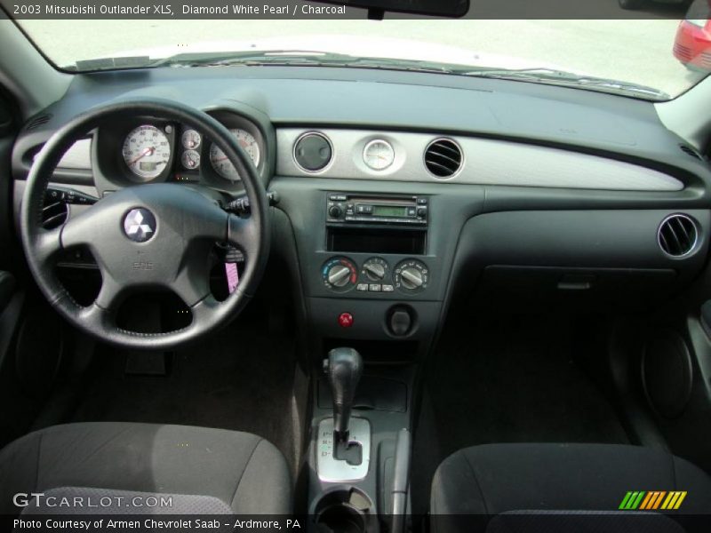 Diamond White Pearl / Charcoal 2003 Mitsubishi Outlander XLS