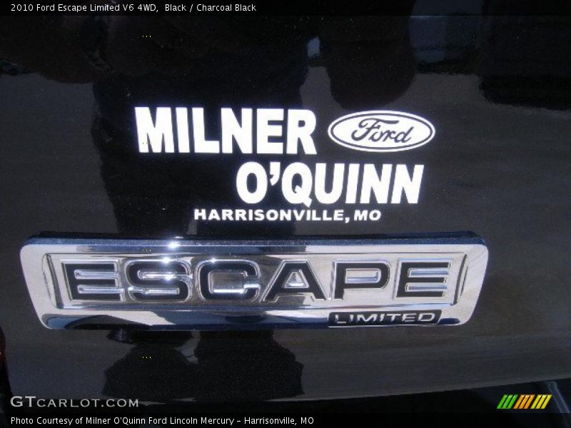 Black / Charcoal Black 2010 Ford Escape Limited V6 4WD