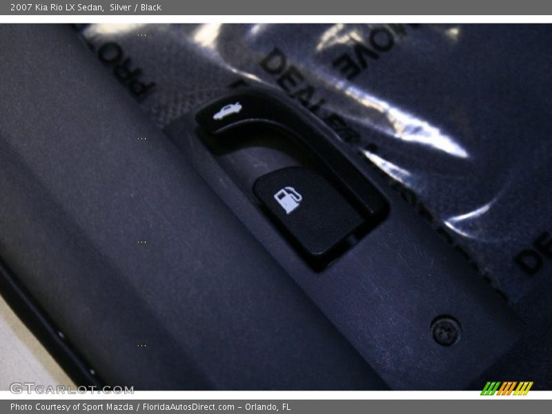 Silver / Black 2007 Kia Rio LX Sedan