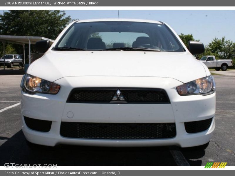 Wicked White Satin / Black 2009 Mitsubishi Lancer DE