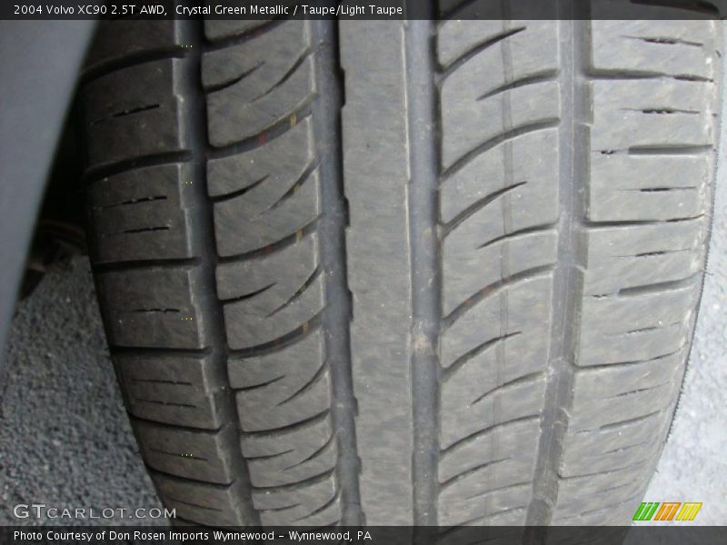 Crystal Green Metallic / Taupe/Light Taupe 2004 Volvo XC90 2.5T AWD