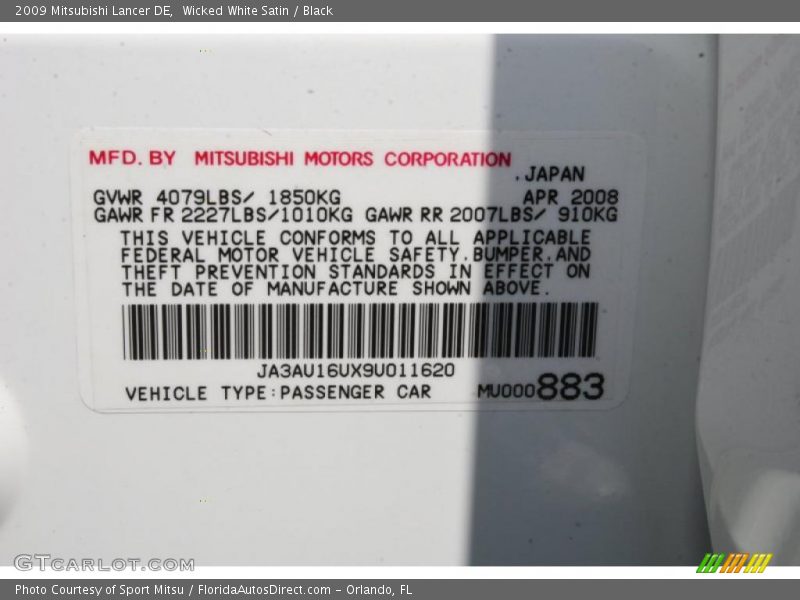 Wicked White Satin / Black 2009 Mitsubishi Lancer DE