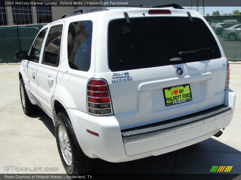 Oxford White / Pebble/Light Parchment 2006 Mercury Mariner Luxury
