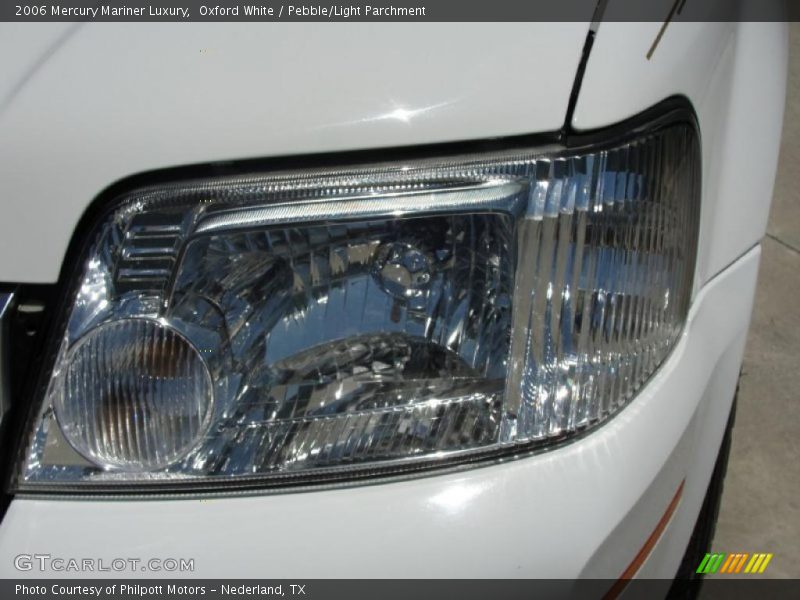 Oxford White / Pebble/Light Parchment 2006 Mercury Mariner Luxury