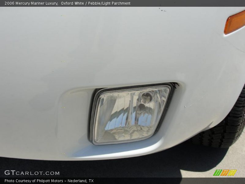 Oxford White / Pebble/Light Parchment 2006 Mercury Mariner Luxury
