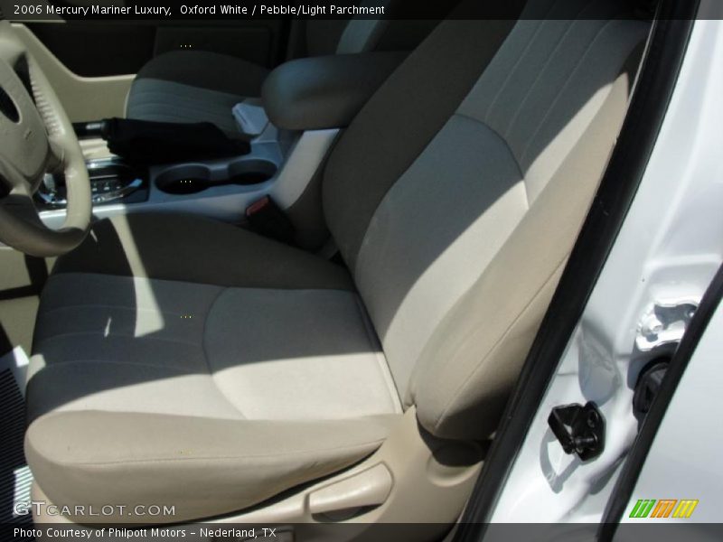 Oxford White / Pebble/Light Parchment 2006 Mercury Mariner Luxury