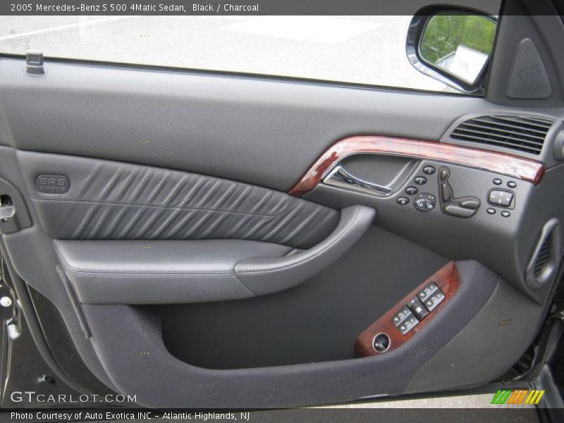 Black / Charcoal 2005 Mercedes-Benz S 500 4Matic Sedan