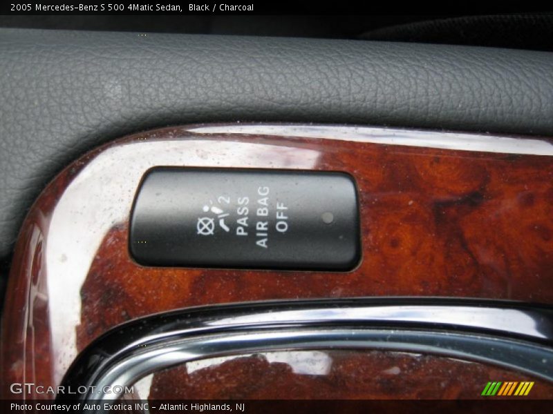 Black / Charcoal 2005 Mercedes-Benz S 500 4Matic Sedan
