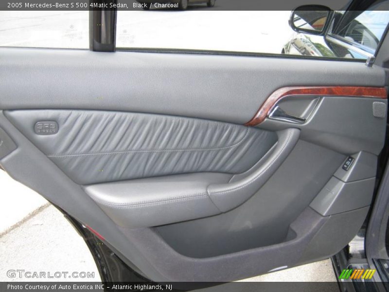 Black / Charcoal 2005 Mercedes-Benz S 500 4Matic Sedan