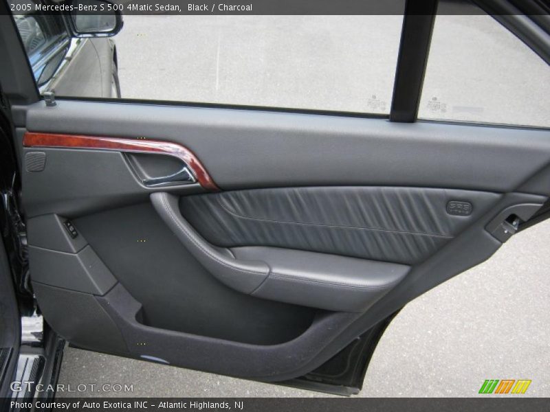 Black / Charcoal 2005 Mercedes-Benz S 500 4Matic Sedan