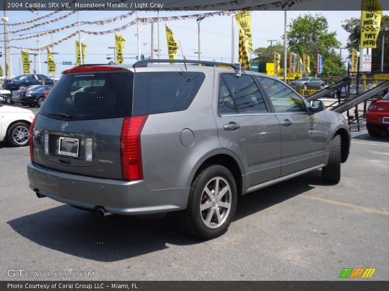 Moonstone Metallic / Light Gray 2004 Cadillac SRX V8