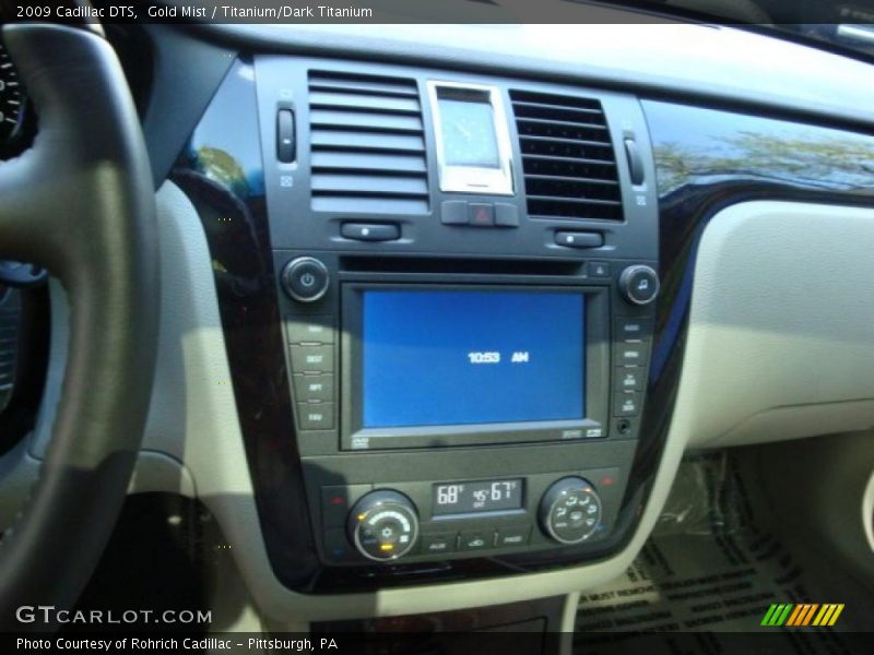 Gold Mist / Titanium/Dark Titanium 2009 Cadillac DTS