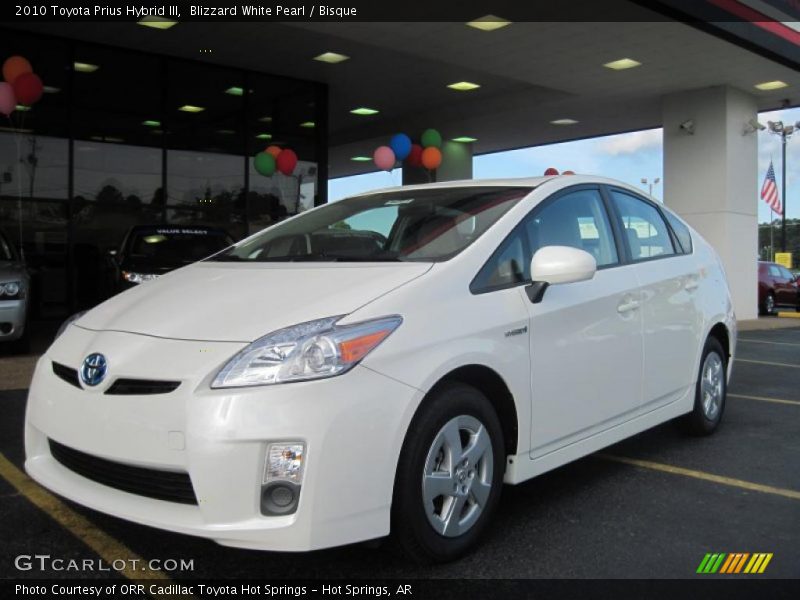 Blizzard White Pearl / Bisque 2010 Toyota Prius Hybrid III