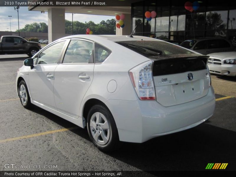 Blizzard White Pearl / Bisque 2010 Toyota Prius Hybrid III