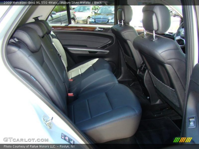 Iridium Silver Metallic / Black 2009 Mercedes-Benz ML 550 4Matic