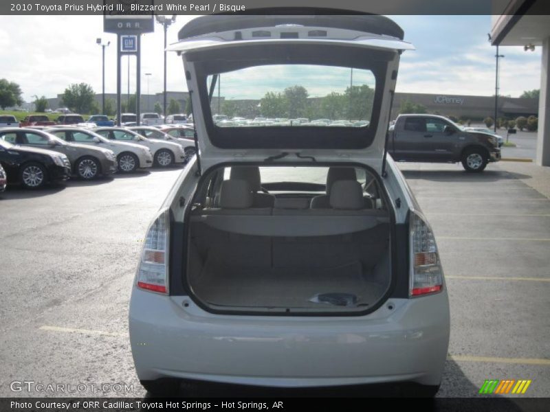 Blizzard White Pearl / Bisque 2010 Toyota Prius Hybrid III