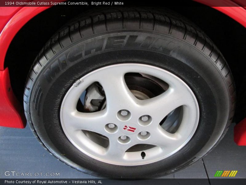 Bright Red / White 1994 Oldsmobile Cutlass Supreme Convertible