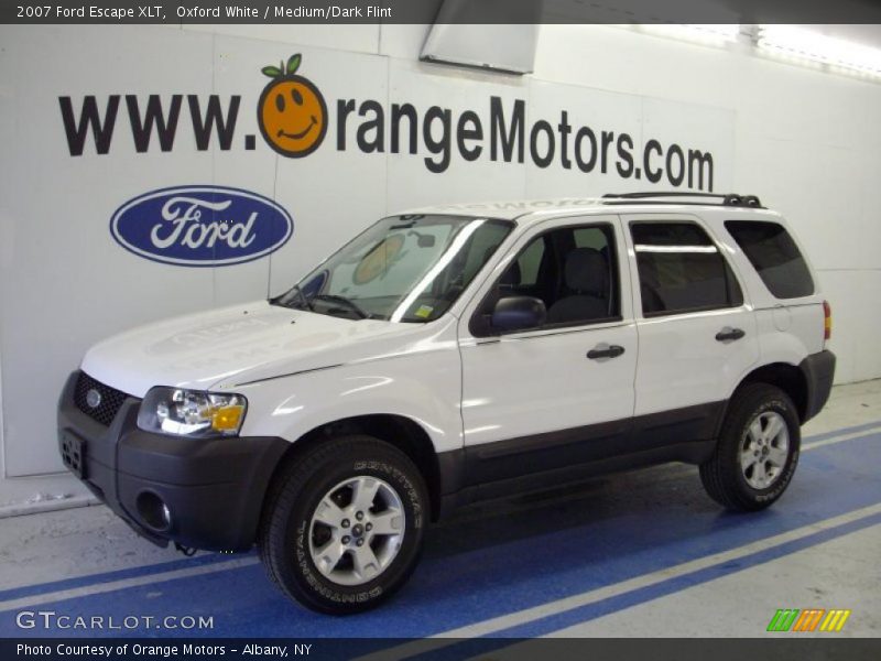 Oxford White / Medium/Dark Flint 2007 Ford Escape XLT