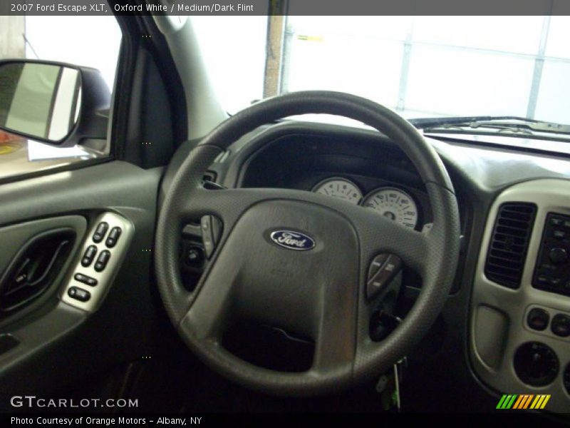 Oxford White / Medium/Dark Flint 2007 Ford Escape XLT