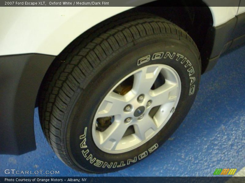 Oxford White / Medium/Dark Flint 2007 Ford Escape XLT