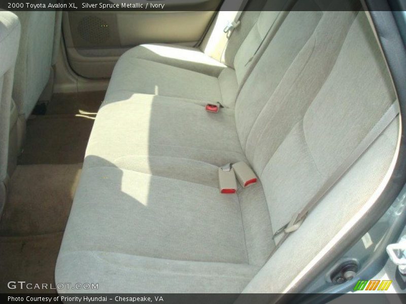 Silver Spruce Metallic / Ivory 2000 Toyota Avalon XL