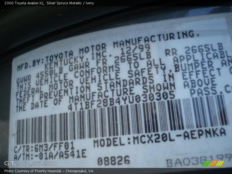 Silver Spruce Metallic / Ivory 2000 Toyota Avalon XL