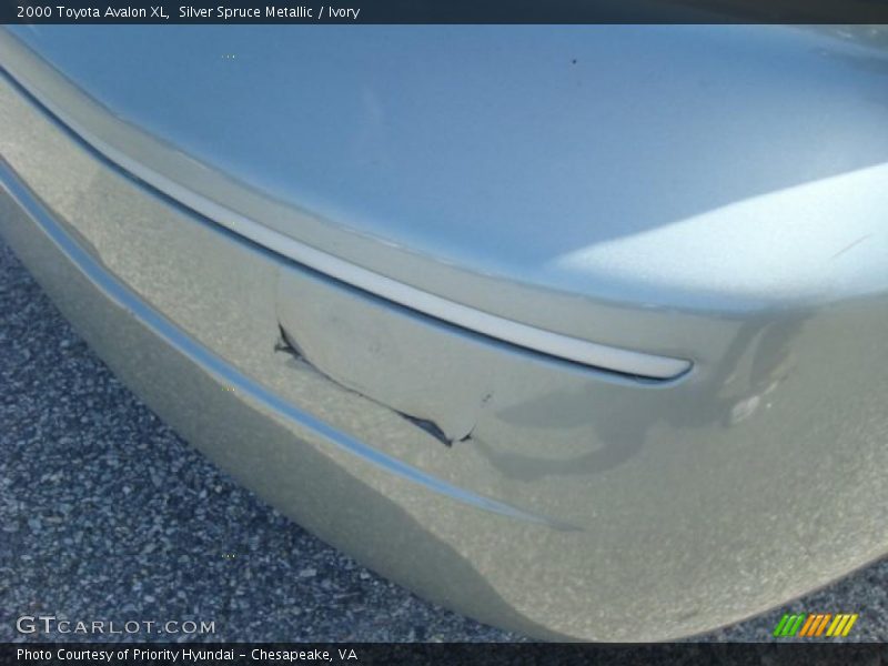 Silver Spruce Metallic / Ivory 2000 Toyota Avalon XL