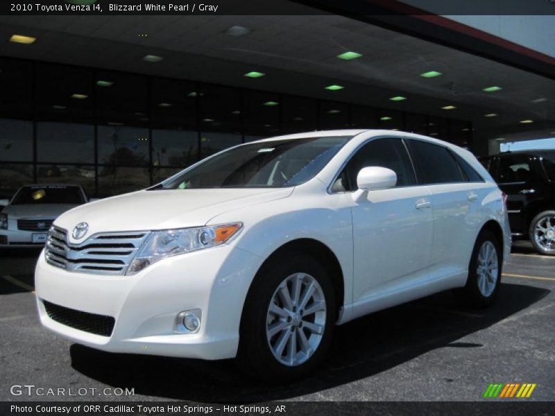 Blizzard White Pearl / Gray 2010 Toyota Venza I4