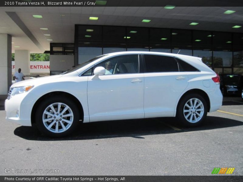 Blizzard White Pearl / Gray 2010 Toyota Venza I4