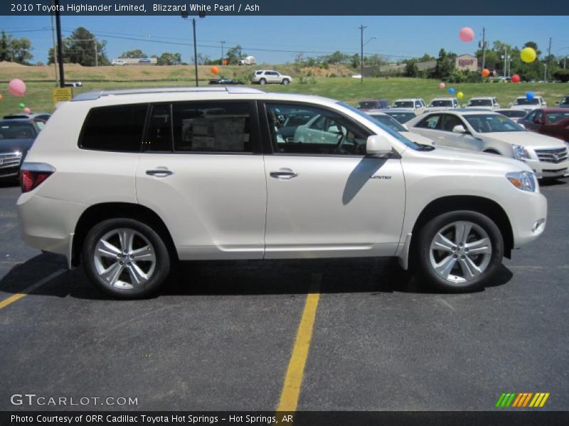 Blizzard White Pearl / Ash 2010 Toyota Highlander Limited