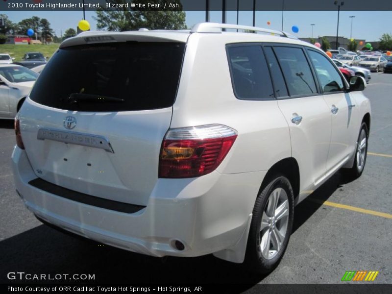 Blizzard White Pearl / Ash 2010 Toyota Highlander Limited