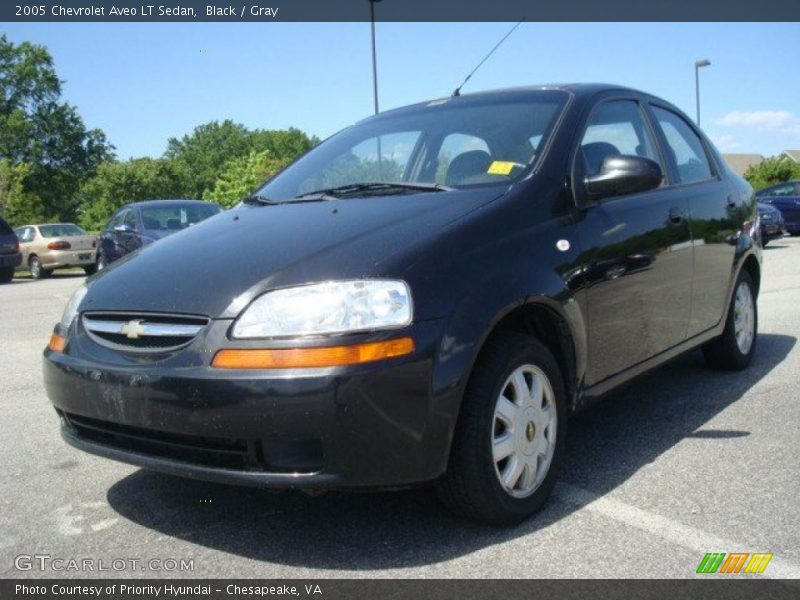 Black / Gray 2005 Chevrolet Aveo LT Sedan